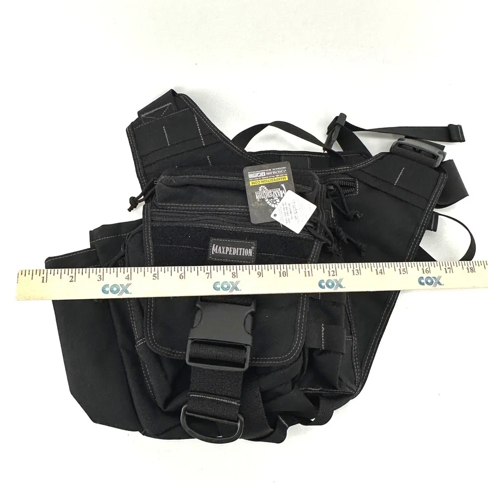 Maxpedition Jumbo Versipack Unisex OS Black Solid Tactical Shoulder Bag Legacy